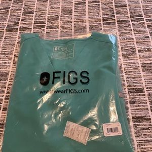 Figs Surgical Green Size Small Scrub Set. Top is Casma +Pants are Kade. NWT!